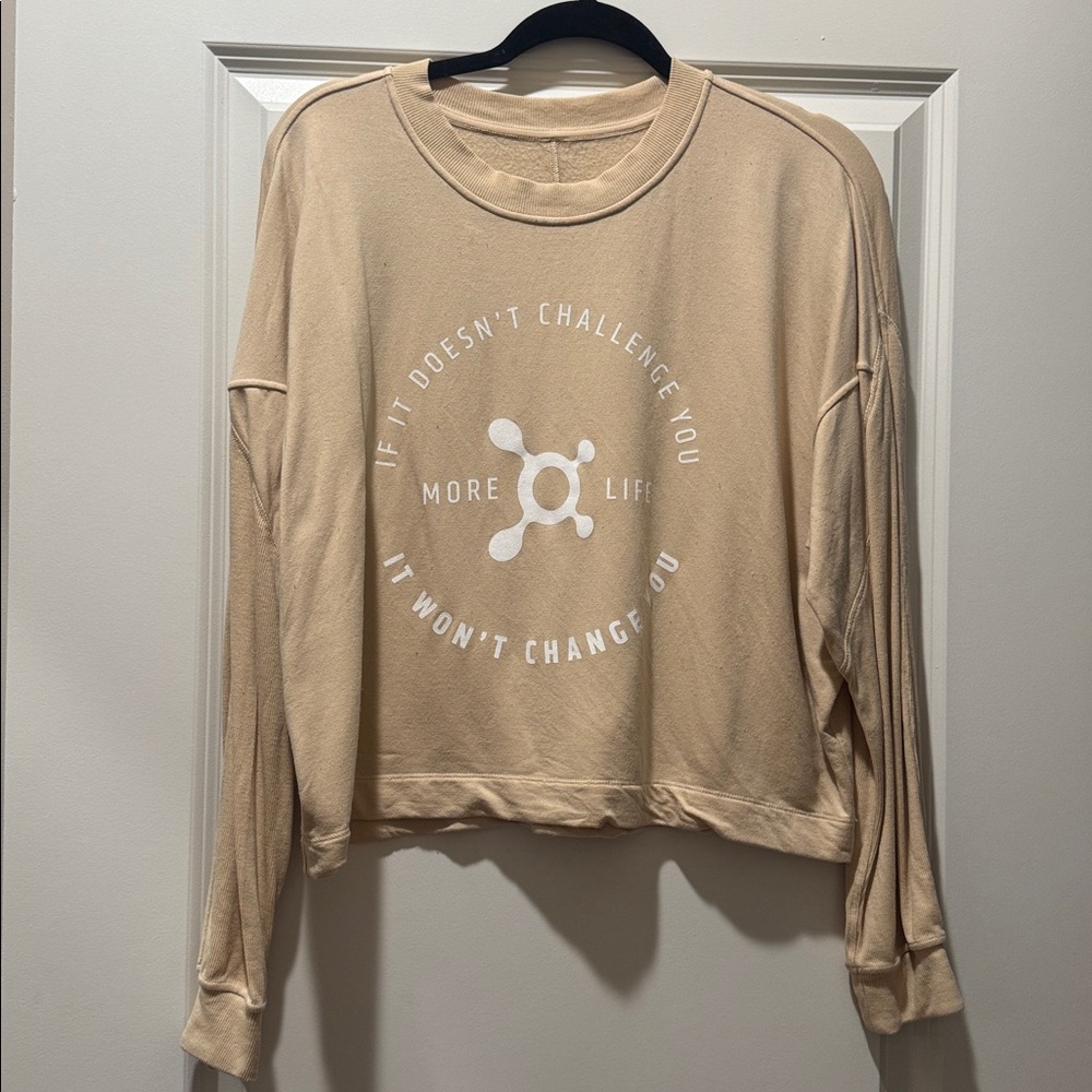 Women’s LuLuLemon Orangetheory cropped sweatshirt